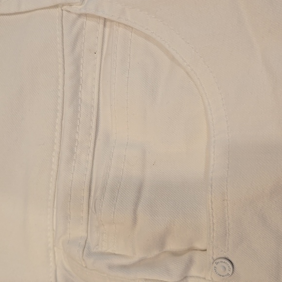 DEMOCRACY AB TECHNOLOGY TAPERED LEG ANKLE/CROPPED WHITE JEANS. SIZE 20 W. - Picture 7 of 13
